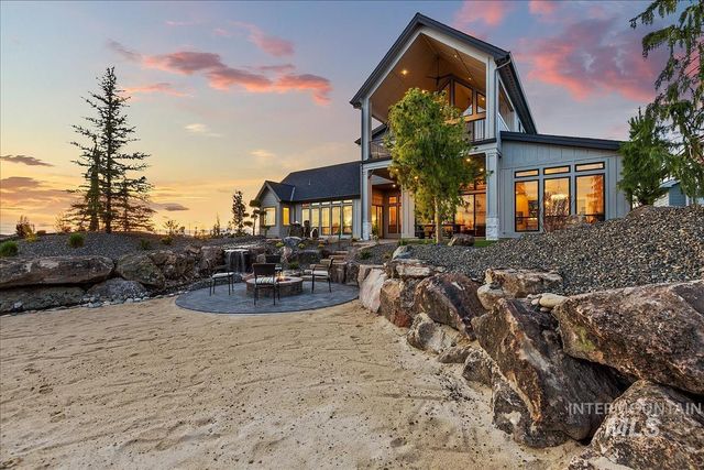 3427 N Hardwick Ave, Eagle, ID 83616