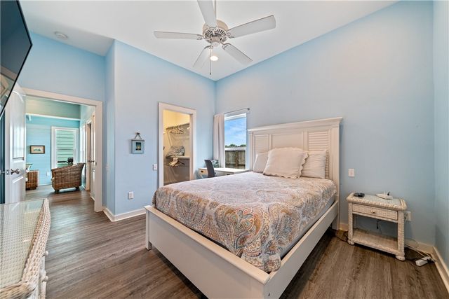 225 Port Lavaca St, Port Aransas, TX 78373