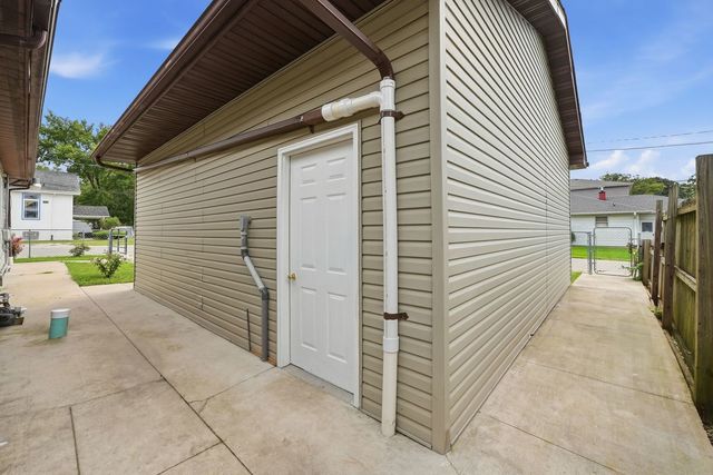 1651 Elgin Avenue, Joliet, IL 60432