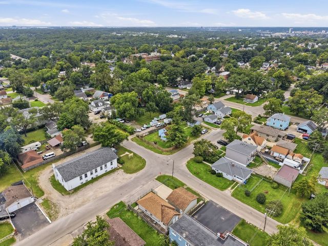 1651 Elgin Avenue, Joliet, IL 60432