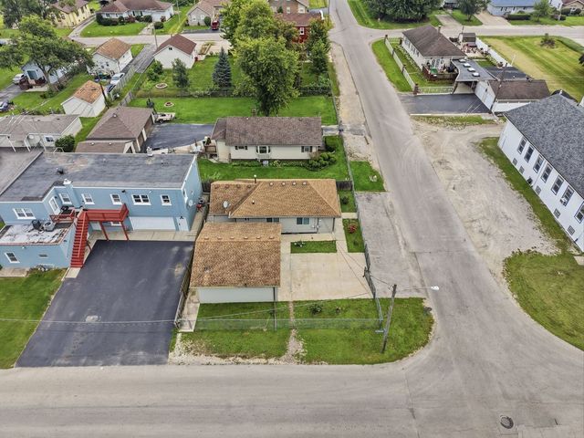 1651 Elgin Avenue, Joliet, IL 60432