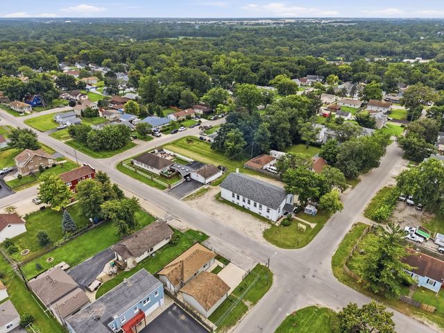 1651 Elgin Avenue, Joliet, IL 60432