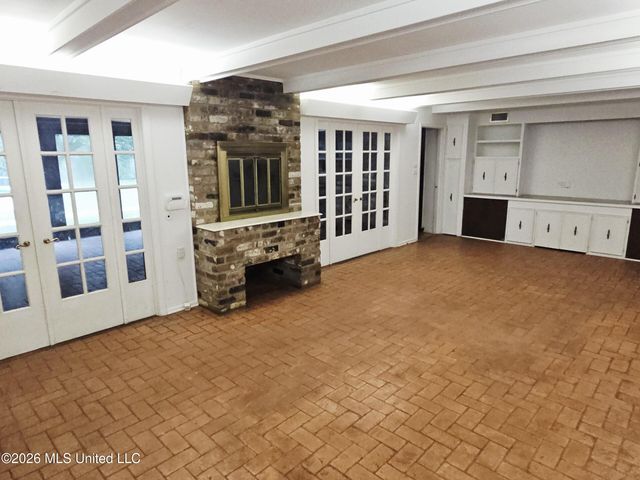 810 Velma Street, Hattiesburg, MS 39402