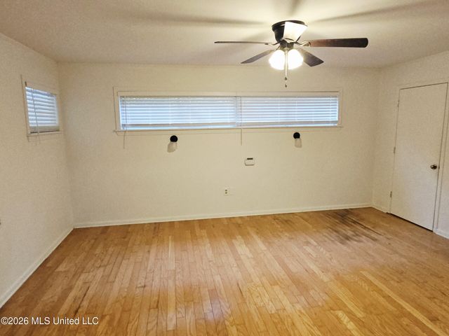 810 Velma Street, Hattiesburg, MS 39402