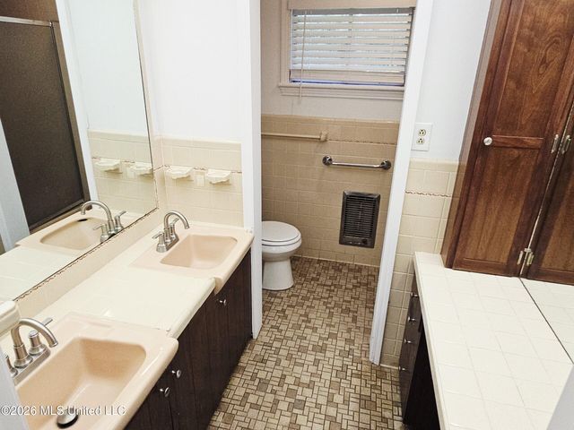 810 Velma Street, Hattiesburg, MS 39402