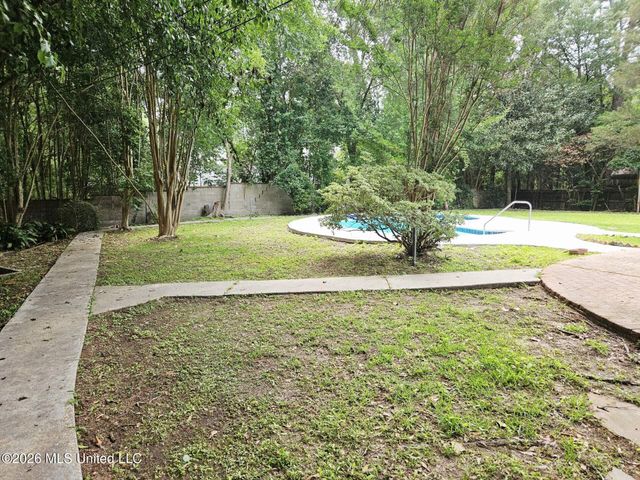 810 Velma Street, Hattiesburg, MS 39402