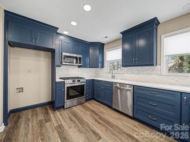 605 Spring Street, Mount Holly, NC 28120