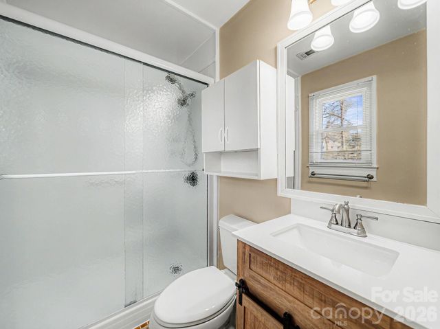 605 Spring Street, Mount Holly, NC 28120