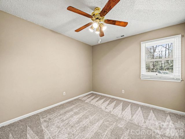 605 Spring Street, Mount Holly, NC 28120