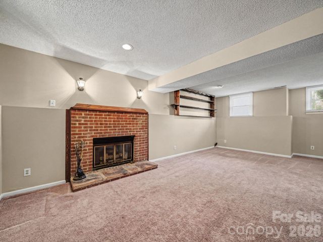 605 Spring Street, Mount Holly, NC 28120