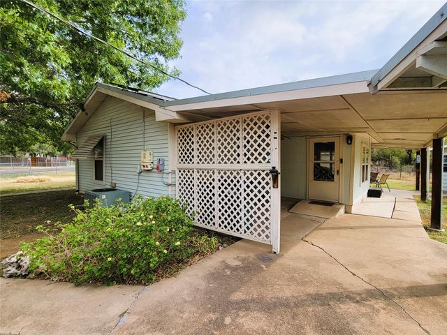 1208 Prairie Creek RD, Granite Shoals, TX 78654