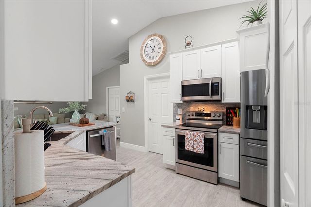1221 OVERLAND DRIVE, Spring Hill, FL 34608