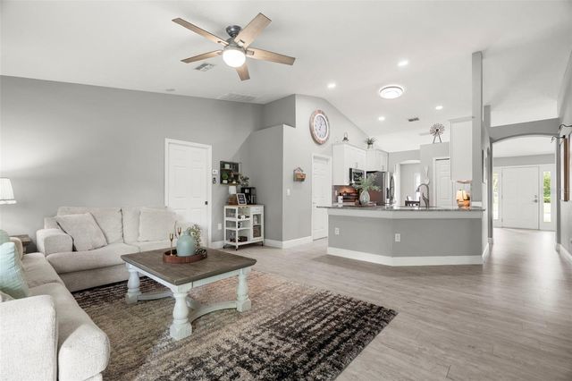 1221 OVERLAND DRIVE, Spring Hill, FL 34608