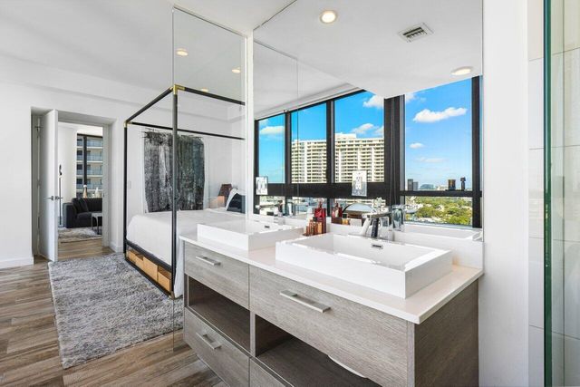 650 NE 32ND Street 1508, Miami, FL 33137