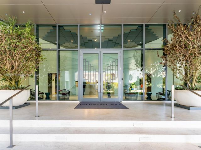 650 NE 32ND Street 1508, Miami, FL 33137