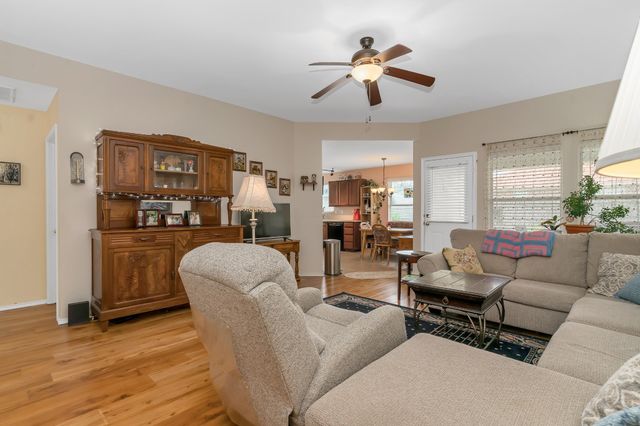 601 Westmeadow Drive, Cleburne, TX 76033