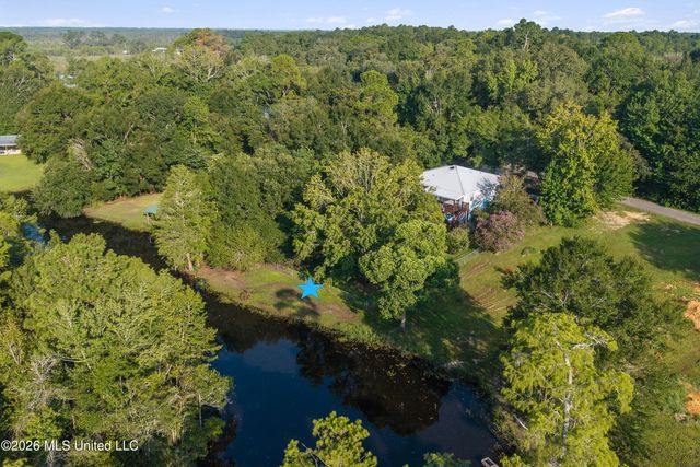 9809 Hidden Lake Road, Vancleave, MS 39565