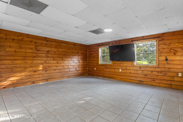 9809 Hidden Lake Road, Vancleave, MS 39565