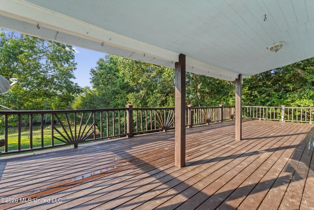 9809 Hidden Lake Road, Vancleave, MS 39565