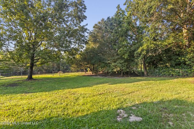 9809 Hidden Lake Road, Vancleave, MS 39565