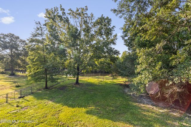 9809 Hidden Lake Road, Vancleave, MS 39565