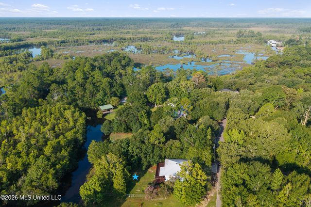 9809 Hidden Lake Road, Vancleave, MS 39565
