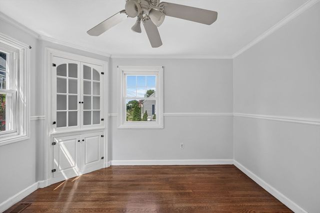 80 Stevens St, Andover, MA 01810