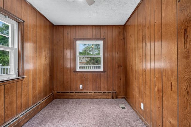 80 Stevens St, Andover, MA 01810