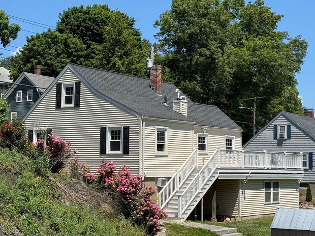 80 Stevens St, Andover, MA 01810