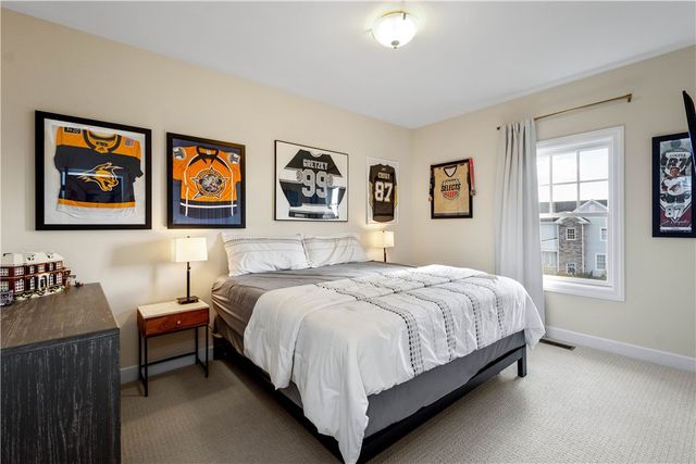 1098 Gromwell, South Fayette, PA 15017