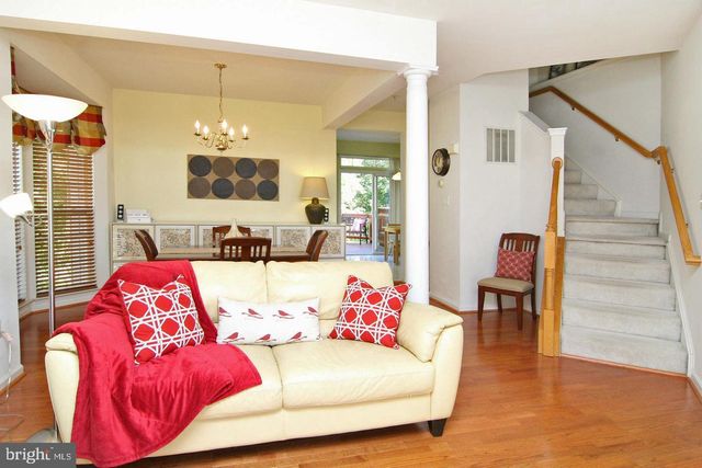 8886 PAPILLON DR, Ellicott City, MD 21043