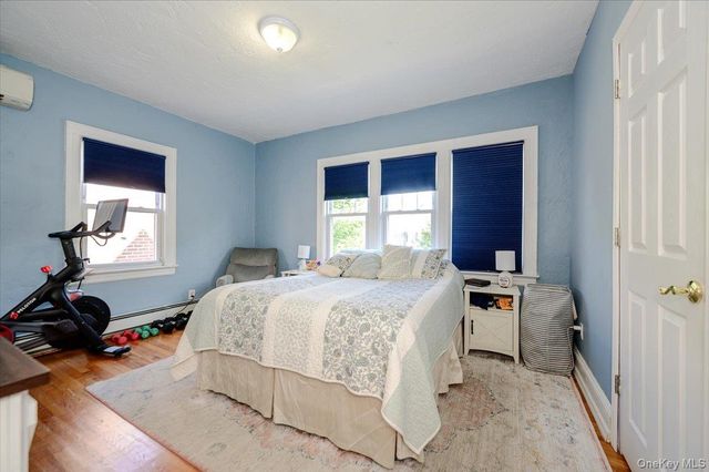 516 W Market Street, Long Beach, NY 11561