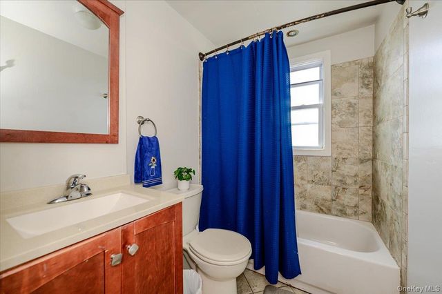 516 W Market Street, Long Beach, NY 11561