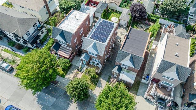 516 W Market Street, Long Beach, NY 11561