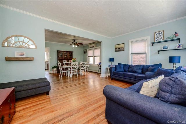 516 W Market Street, Long Beach, NY 11561