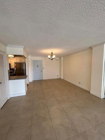 305 N Pompano Beach Boulevard 205, Pompano Beach, FL 33062