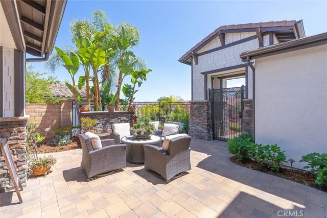 8128 Tender Way, Corona, CA 92883