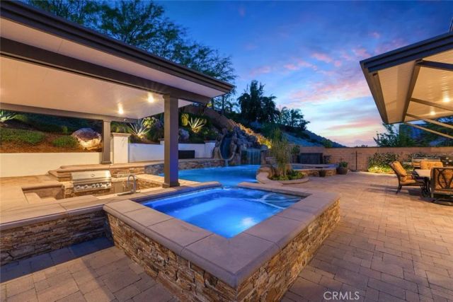 8128 Tender Way, Corona, CA 92883