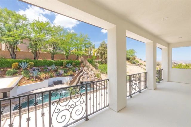 8128 Tender Way, Corona, CA 92883