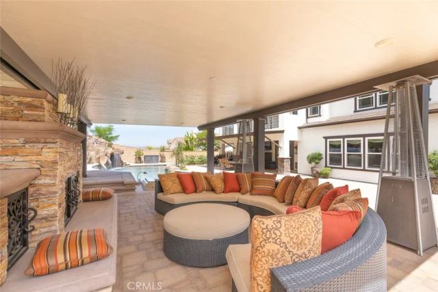 8128 Tender Way, Corona, CA 92883