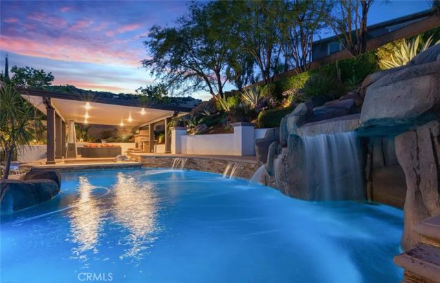 8128 Tender Way, Corona, CA 92883