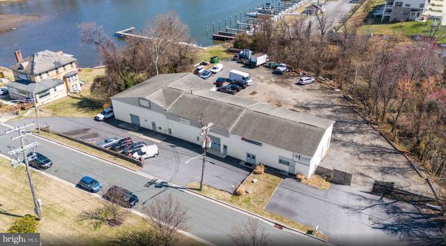 1923 OLD EASTERN AVE, Essex, MD 21221