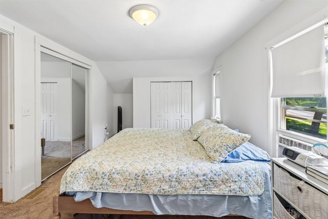 122 E Porter Avenue, Des Moines, IA 50315