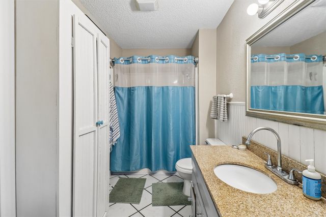 122 E Porter Avenue, Des Moines, IA 50315