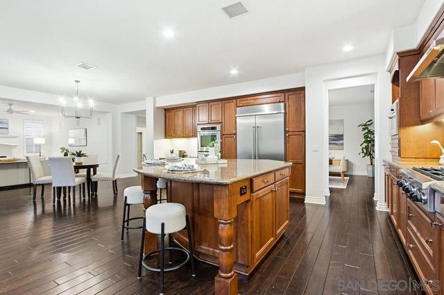 6626 Halite Pl, Carlsbad, CA 92009