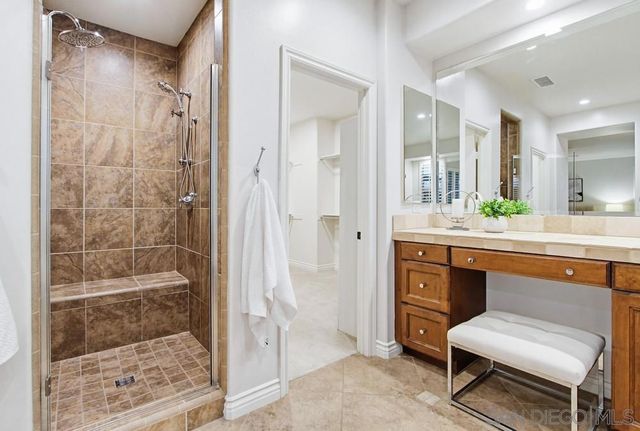 6626 Halite Pl, Carlsbad, CA 92009