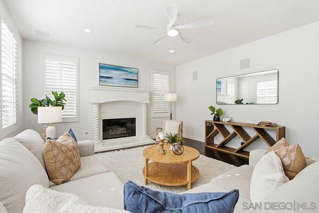 6626 Halite Pl, Carlsbad, CA 92009