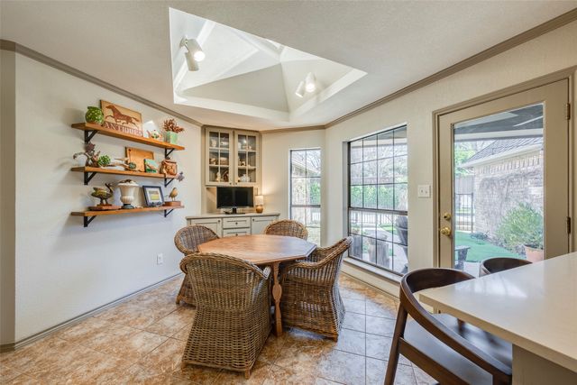 5105 Chad Drive, Arlington, TX 76017