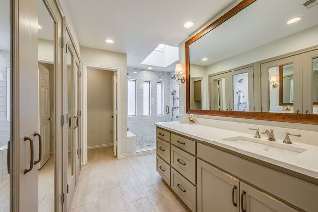 5105 Chad Drive, Arlington, TX 76017