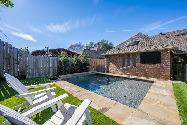 5105 Chad Drive, Arlington, TX 76017